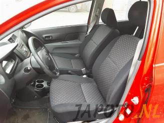 Daihatsu Cuore Cuore (L251/271/276), Hatchback, 2003 1.0 12V DVVT picture 10