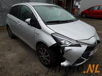 Toyota Yaris Yaris III (P13), Hatchback, 2010 / 2020 1.5 16V Hybrid picture 3