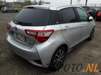 Toyota Yaris Yaris III (P13), Hatchback, 2010 / 2020 1.5 16V Hybrid picture 5