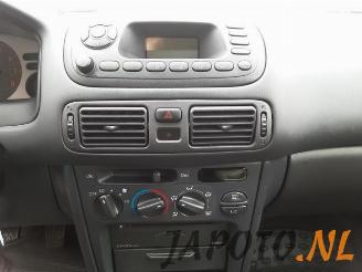 Toyota Corolla Corolla (EB/WZ/CD), Hatchback, 2000 / 2002 1.6 16V VVT-i picture 12