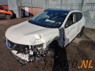 Coche siniestrado Nissan Qashqai Qashqai (J11), SUV, 2013 1.5 dCi DPF 2017/8