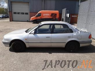 Toyota Corolla Corolla (E11), Sedan, 1997 / 2001 1.6 16V picture 2