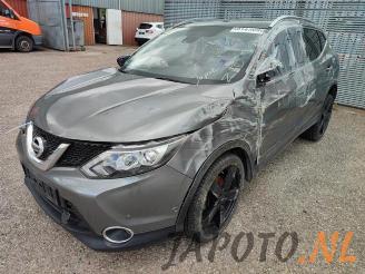 Coche siniestrado Nissan Qashqai Qashqai (J11), SUV, 2013 1.6 DIG-T 163 16V 2017/1