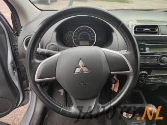 Mitsubishi Space-star Space Star (A0), Hatchback, 2012 1.0 12V picture 11