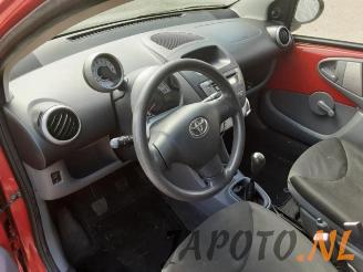 Toyota Aygo Aygo (B10), Hatchback, 2005 / 2014 1.0 12V VVT-i picture 10
