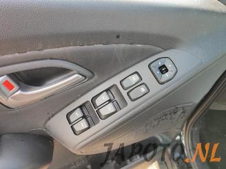 Hyundai Ix35 iX35 (LM), SUV, 2009 / 2015 1.6 GDI 16V picture 11