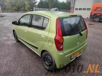 Daihatsu Cuore Cuore (L251/271/276), Hatchback, 2003 1.0 12V DVVT picture 3