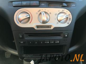 Toyota Yaris Yaris (P1), Hatchback, 1999 / 2005 1.3 16V VVT-i picture 18