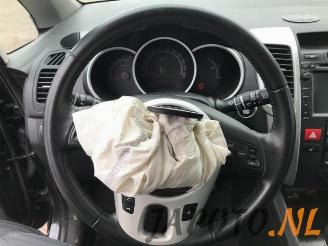 Kia Venga Venga, MPV, 2010 / 2019 1.6 CRDi VGT 16V picture 12