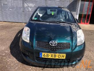 Toyota Yaris Yaris II (P9), Hatchback, 2005 / 2014 1.3 16V VVT-i picture 8