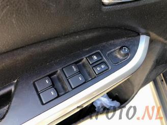 Suzuki Vitara Vitara (LY/MY), SUV, 2015 1.6 16V VVT picture 11