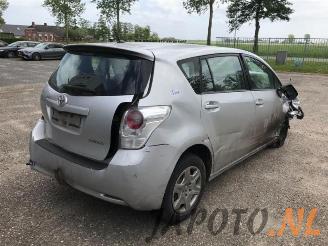 Toyota Verso Verso, MPV, 2009 / 2018 2.0 16V D-4D-F picture 4