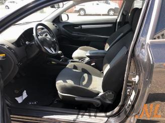 Kia Pro cee d Pro cee'd (EDB3), Hatchback 3-drs, 2008 / 2012 1.4 CVVT 16V picture 9