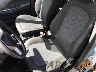 Hyundai I-20 i20, Hatchback, 2008 / 2015 1.2i 16V picture 16