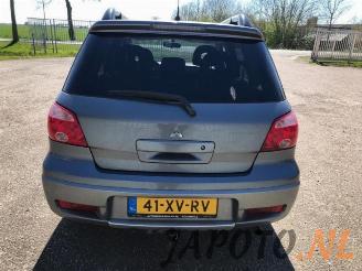 Mitsubishi Outlander Outlander (CU), SUV, 2001 / 2007 2.0 16V 4x2 picture 4