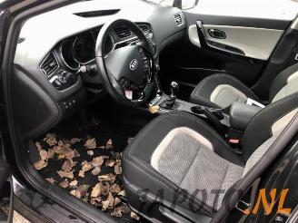 Kia Cee d Cee'd Sportswagon (JDC5), Combi, 2012 / 2018 1.6 GDI 16V picture 10