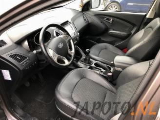 Hyundai Ix35 iX35 (LM), SUV, 2009 / 2015 1.6 GDI 16V picture 9