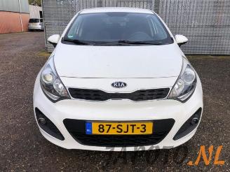 Kia Rio Rio III (UB), Hatchback, 2011 / 2017 1.2 CVVT 16V picture 2