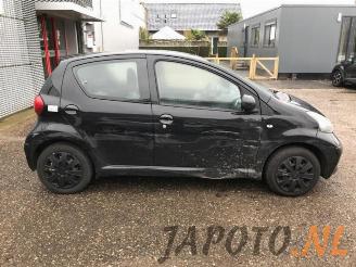 Toyota Aygo Aygo (B10), Hatchback, 2005 / 2014 1.0 12V VVT-i picture 6