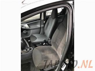 Toyota Aygo Aygo (B10), Hatchback, 2005 / 2014 1.0 12V VVT-i picture 10