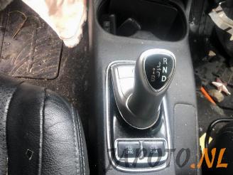 Mitsubishi Outlander Outlander (GF/GG), SUV, 2012 2.0 16V PHEV 4x4 picture 12