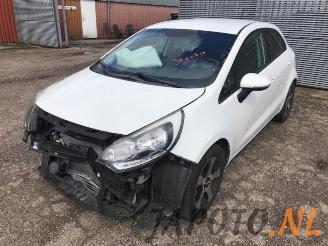 Kia Rio Rio III (UB), Hatchback, 2011 / 2017 1.2 CVVT 16V picture 1