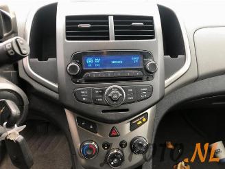 Chevrolet Aveo Aveo (300), Hatchback, 2006 / 2015 1.2 16V picture 10