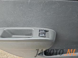 Chevrolet Spark Spark (M300), Hatchback, 2010 1.0 16V Bifuel picture 12