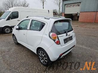 Chevrolet Spark Spark (M300), Hatchback, 2010 1.0 16V Bifuel picture 3