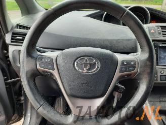 Toyota Verso Verso, MPV, 2009 / 2018 2.0 16V D-4D-F picture 14