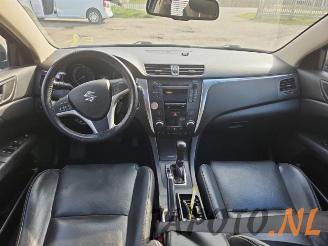 Suzuki Kizashi Kizashi (FRE/FRF), Sedan, 2010 / 2015 2.4 16V 4x4 picture 9