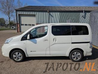 Nissan Nv200 NV 200 Evalia (M20M), Bus, 2009 E-NV200 picture 2
