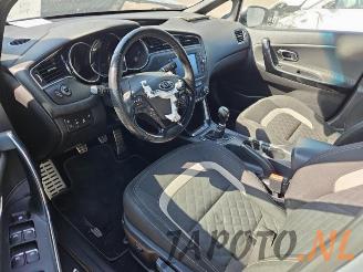 Kia Cee d Cee'd (JDB5), Hatchback 5-drs, 2012 / 2018 1.0i T-GDi 12V 120 picture 15