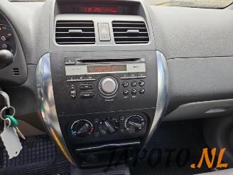 Suzuki SX4 SX4 (EY/GY), SUV, 2006 1.5 16V Base,Comfort picture 10