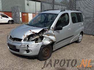 Salvage car Toyota Yaris-verso Yaris Verso (P2), MPV, 1999 / 2005 1.3 16V 2004/1