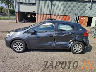 Kia Rio Rio III (UB), Hatchback, 2011 / 2017 1.2 CVVT 16V picture 2