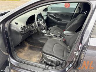 Hyundai I-30 i30 Fastback (PDEBA/PEDBC), Liftback, 2017 1.0 T-GDI 12V picture 11