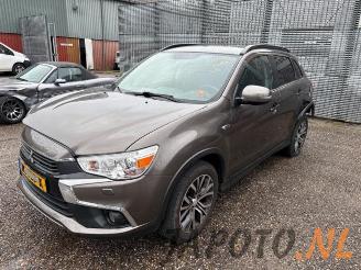 Vrakbiler auto Mitsubishi ASX ASX, SUV, 2010 / 2023 1.6 MIVEC 16V 2017/11
