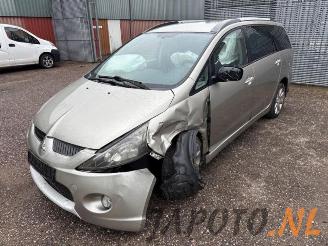 Salvage car Mitsubishi Grandis Grandis (NA), MPV, 2004 / 2010 2.4 16V MIVEC 2008/2