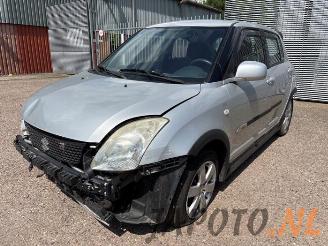 Salvage car Suzuki Swift Swift (ZA/ZC/ZD1/2/3/9), Hatchback, 2005 / 2015 1.3 VVT 16V 2008/9