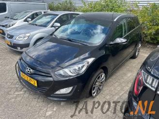 Uttjänta bilar auto Hyundai I-30 i30 Wagon (GDHF5), Combi, 2012 1.6 GDI Blue 16V 2012/12