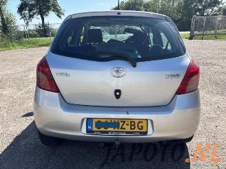 Toyota Yaris Yaris II (P9), Hatchback, 2005 / 2014 1.3 16V VVT-i picture 7