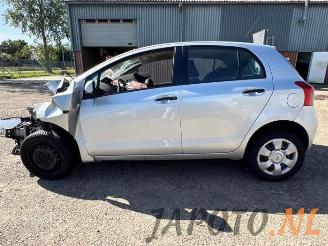 Toyota Yaris Yaris II (P9), Hatchback, 2005 / 2014 1.3 16V VVT-i picture 5