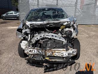 Toyota Yaris Yaris II (P9), Hatchback, 2005 / 2014 1.3 16V VVT-i picture 11