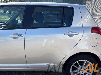 Suzuki Swift Swift (ZA/ZC/ZD1/2/3/9), Hatchback, 2005 / 2015 1.5 VVT 16V picture 20