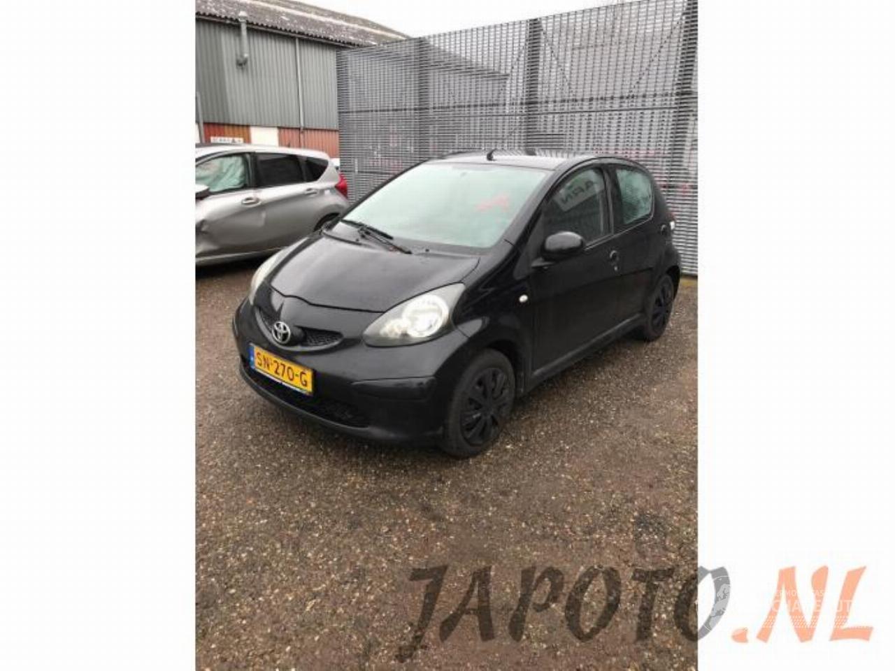 Toyota Aygo Aygo (B10), Hatchback, 2005 / 2014 1.0 12V VVT-i
