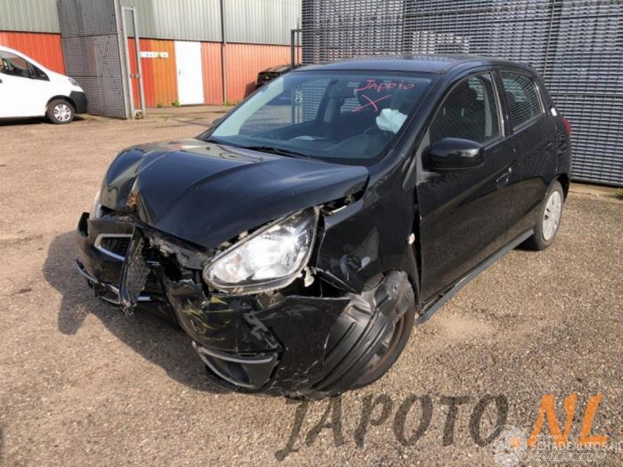 Mitsubishi Space-star Space Star (A0), Hatchback, 2012 1.0 12V