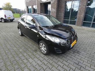 Mazda 2 1.3 BIFUEL COOL picture 2