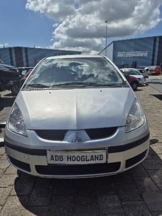 demontáž osobní automobily Mitsubishi Colt (Z2/Z3) Hatchback 1.1 12V (3A91) [55kW] 5-BAK 2007/1