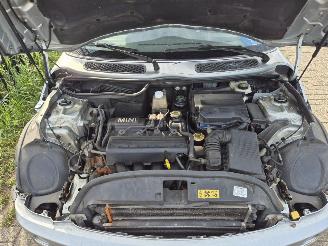 Mini One Cooper (R50) Hatchback 1.6 16V Cooper (W10-B16A) [85kW] 5-BAK picture 7